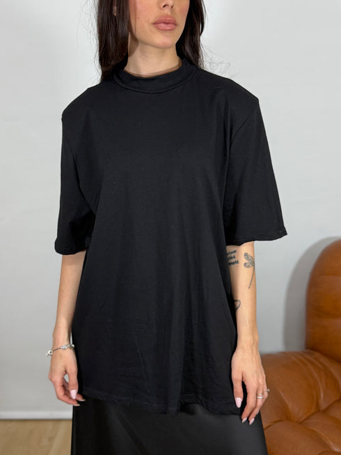 T-SHIRT OVER