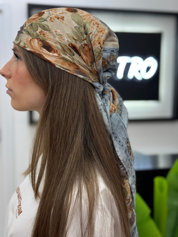 FOULARD