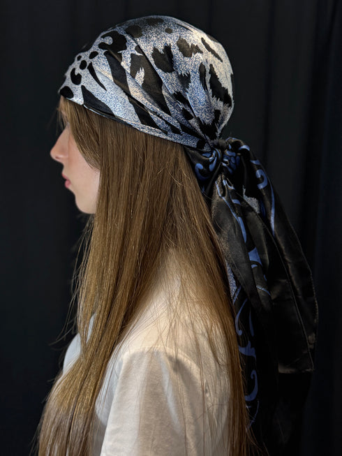 FOULARD