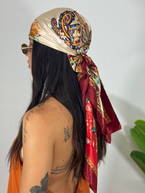 FOULARD