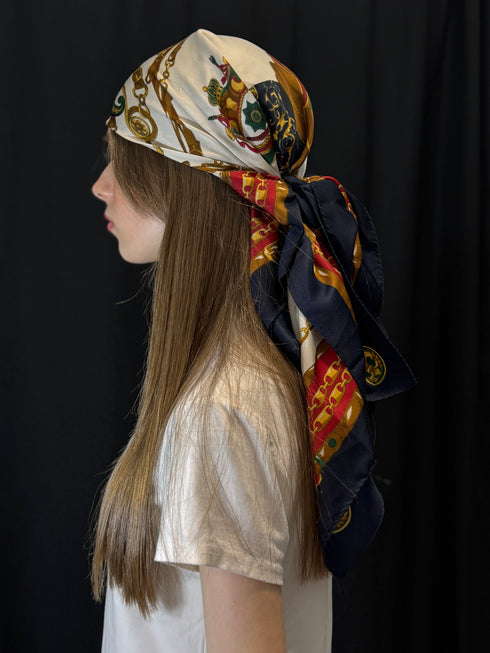 FOULARD