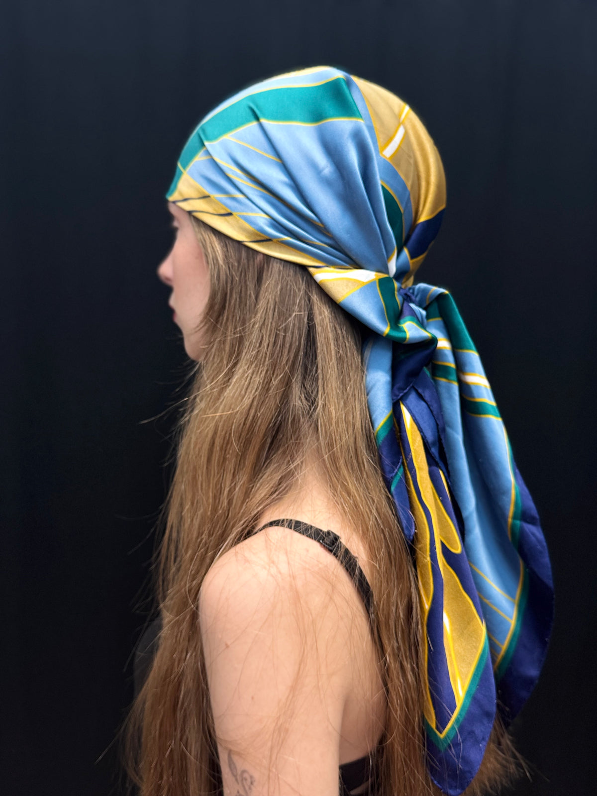 FOULARD
